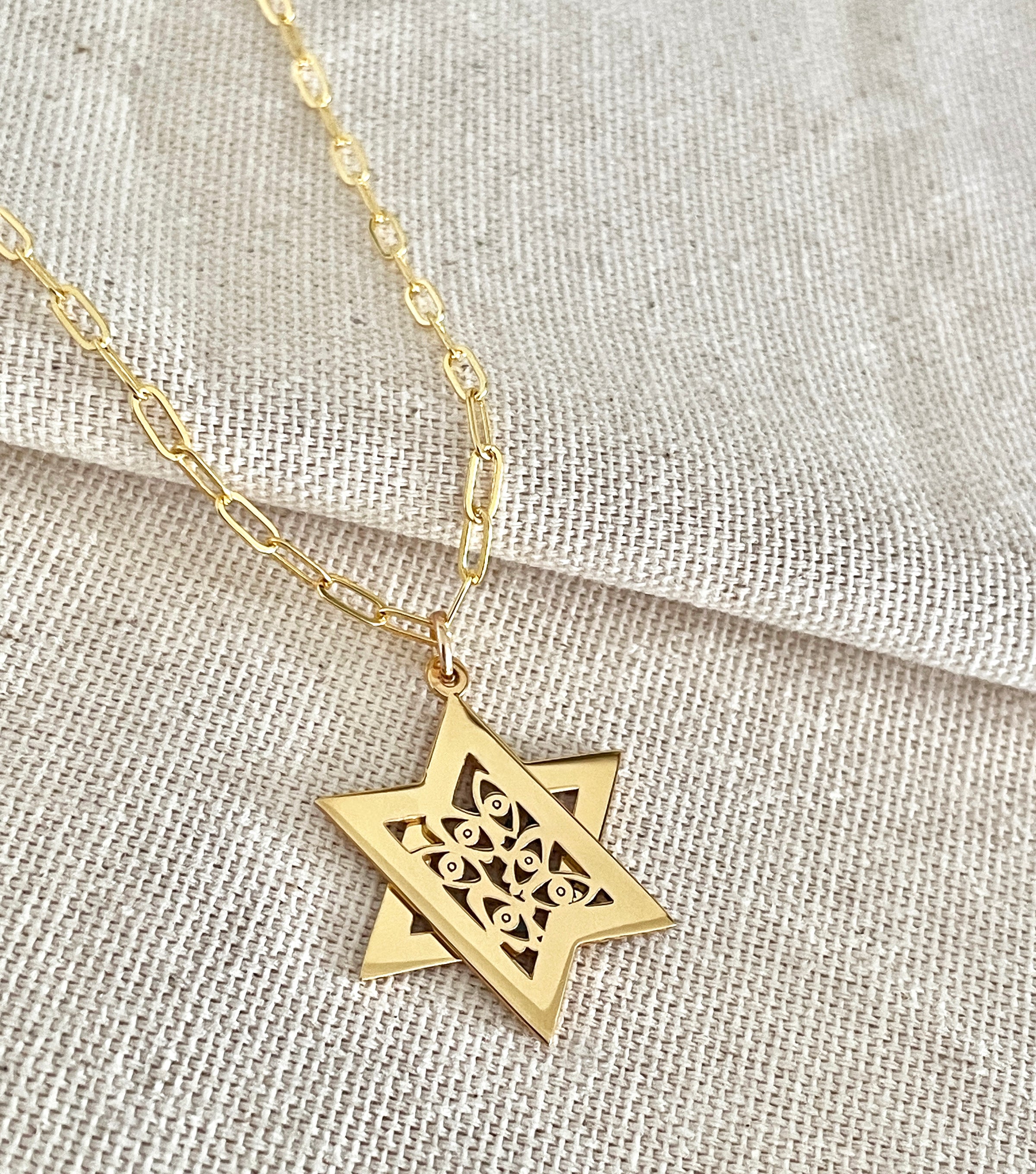 Mia Good Luck Movable Magen David Necklace
